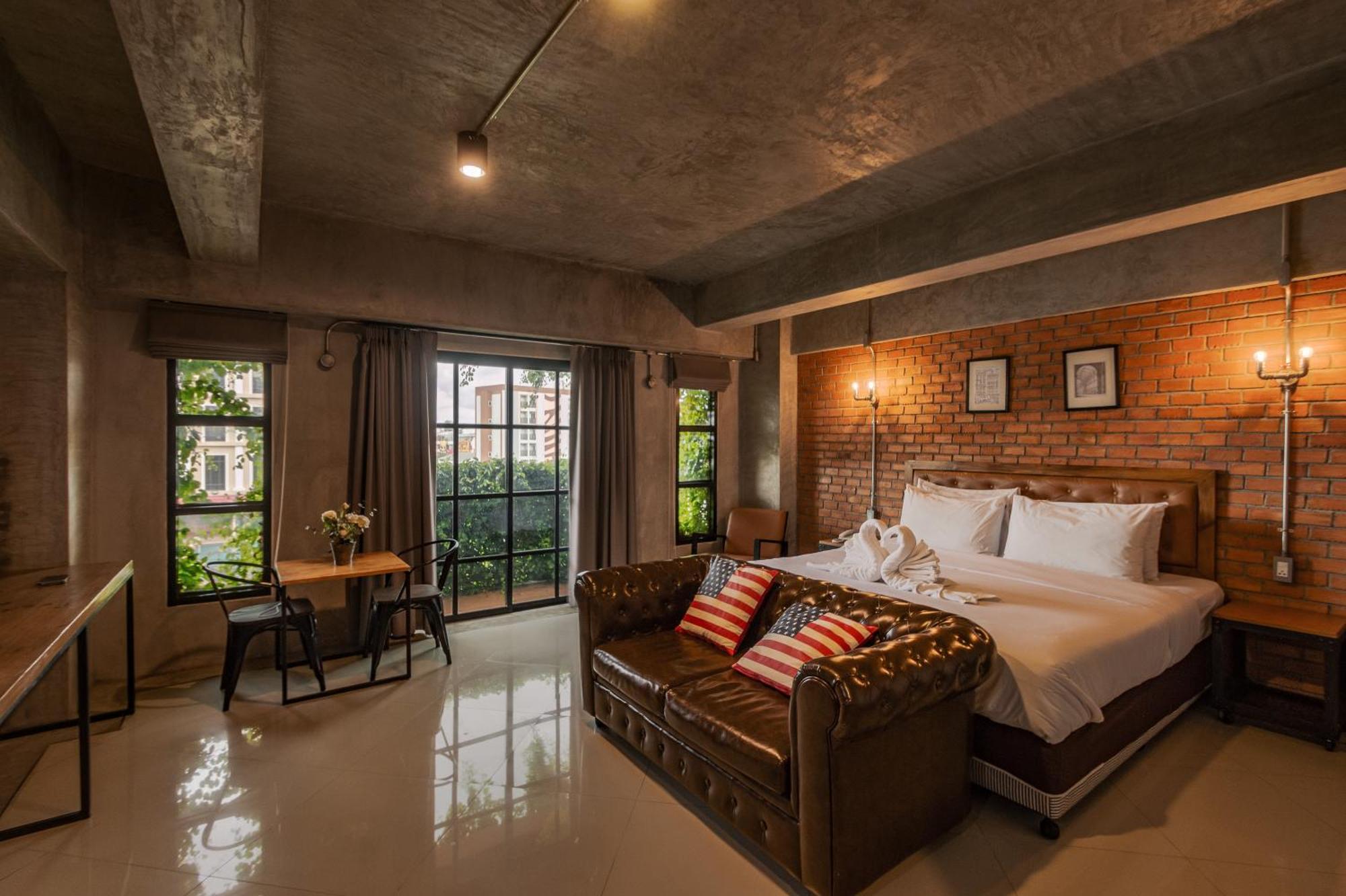 The Old Inn Udon Thani Ngoại thất bức ảnh